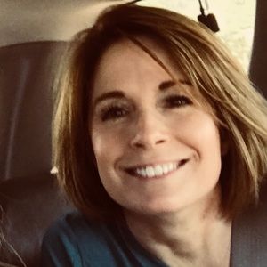 Meet your Posher, Deb